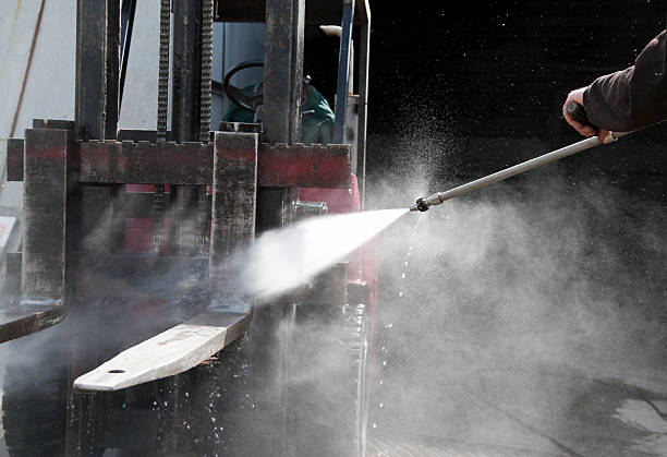 Playground Equipment Cleaning in Thornton, CO